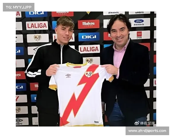 卡洛斯-马丁租借加盟巴列卡诺，马竞前锋寻求出场时间